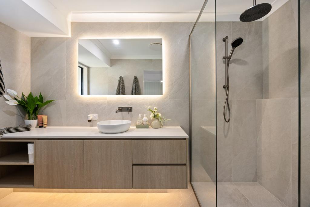 22 Bellevue Dr, Little Mountain, QLD 4551