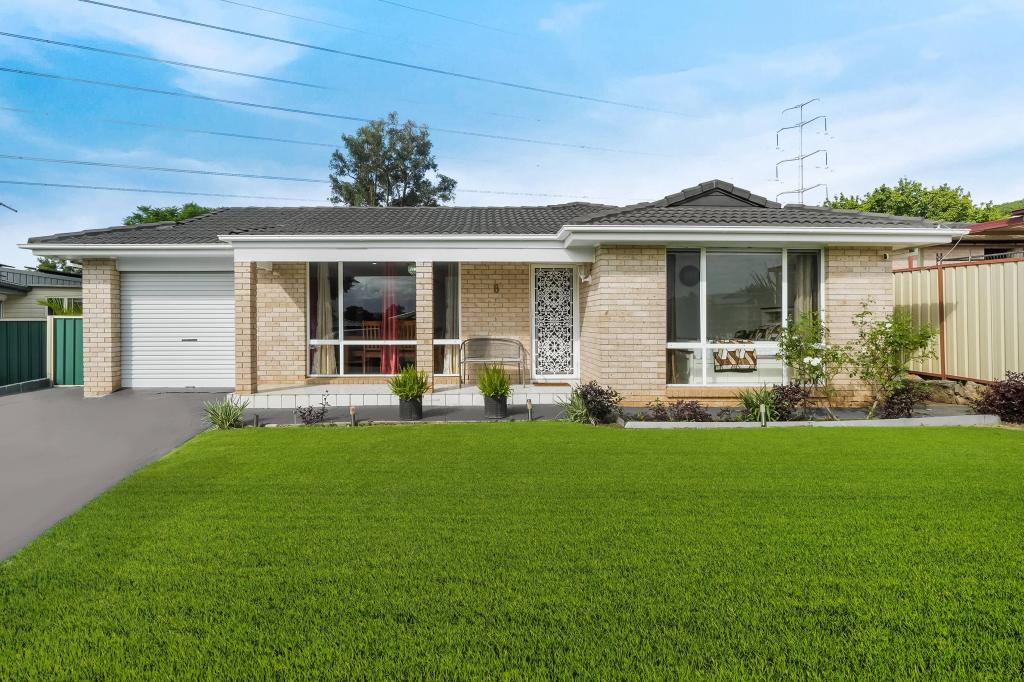 8 Rushes Pl, Minto, NSW 2566