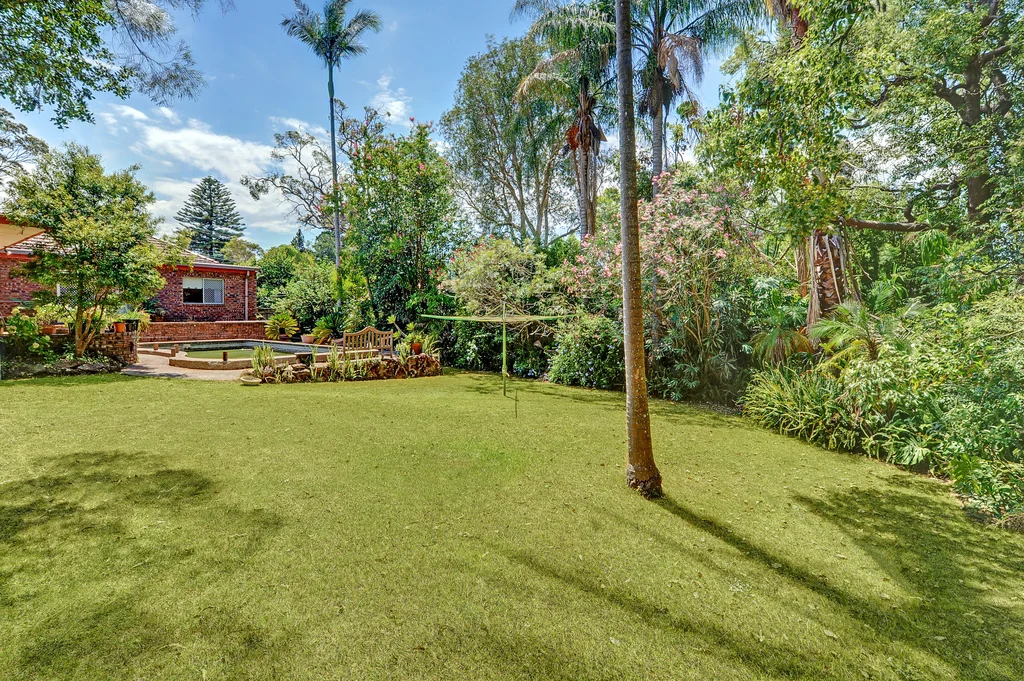 8 Queens Rd, Asquith, NSW 2077