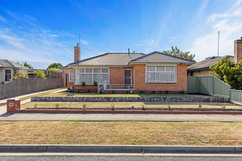25 Eton St, Wendouree, VIC 3355