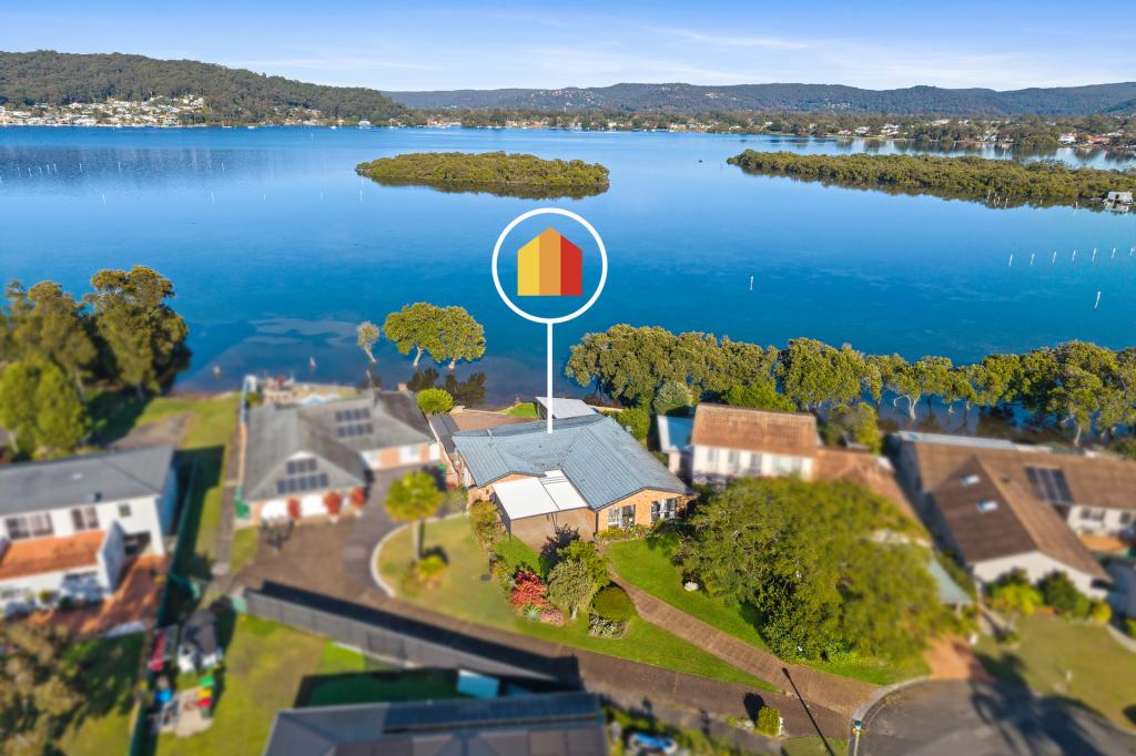39 BEACHFRONT PDE, ST HUBERTS ISLAND, NSW 2257