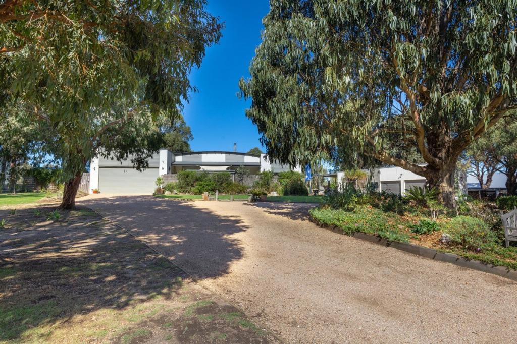 91 Kings Cove Bvd, Metung, VIC 3904