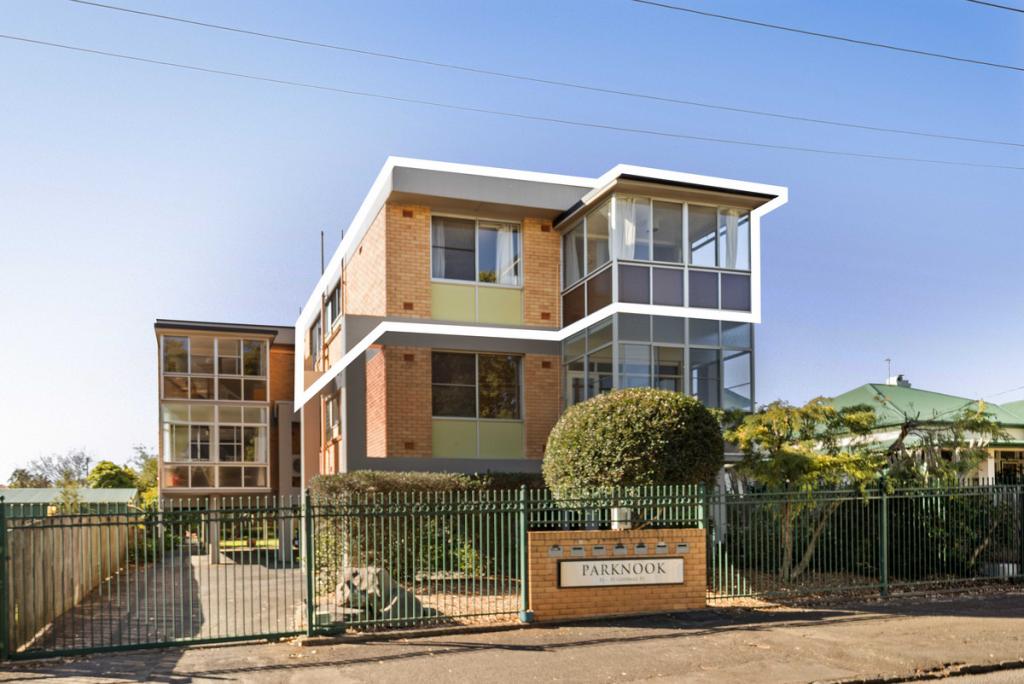 4/33-35 Godsall St, East Toowoomba, QLD 4350