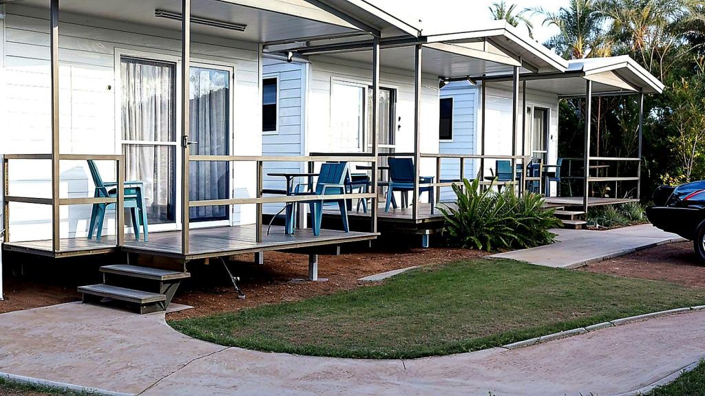 211 Gill St, Charters Towers City, QLD 4820