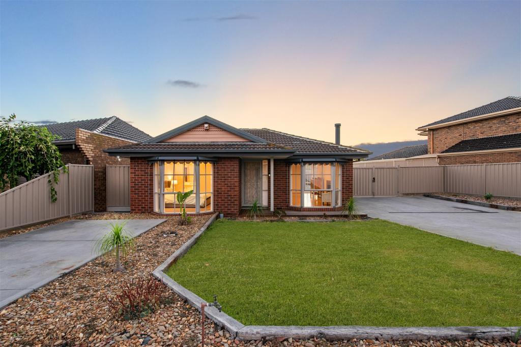 26 Shakespeare Dr, Delahey, VIC 3037