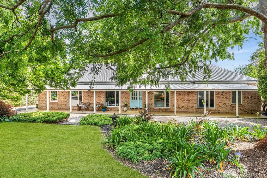 46 OSBORNE RD, BURRADOO, NSW 2576