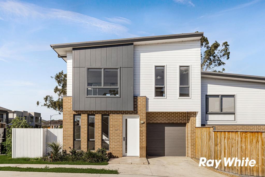 12 CALAMVALE GLD, RIVERSTONE, NSW 2765