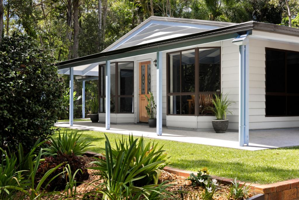 7 Hamilton Cl, Mooloolah Valley, QLD 4553