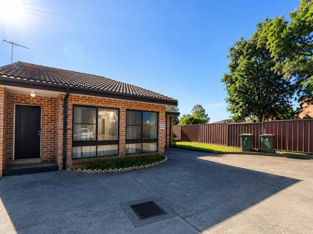 5/15 Wyena Rd, Pendle Hill, NSW 2145