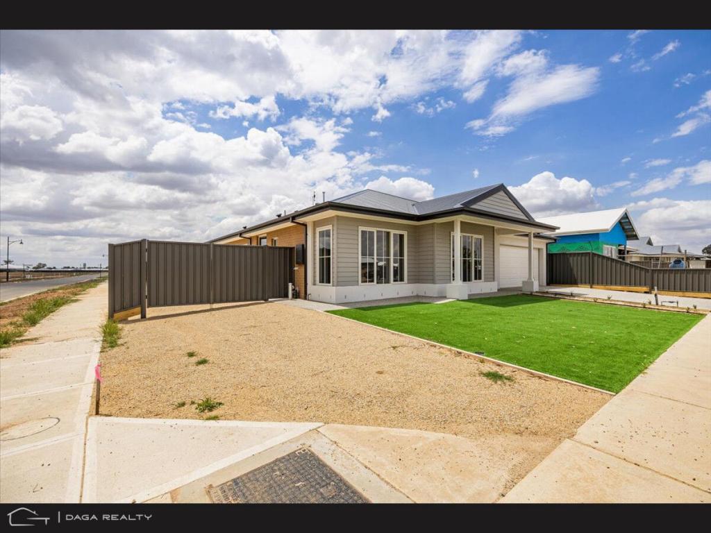 24 Gorman Dr, Yarrawonga, VIC 3730