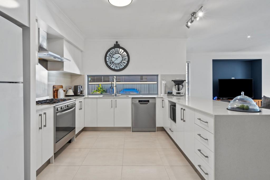 25 Stoney Creek Cct, Ormeau, QLD 4208