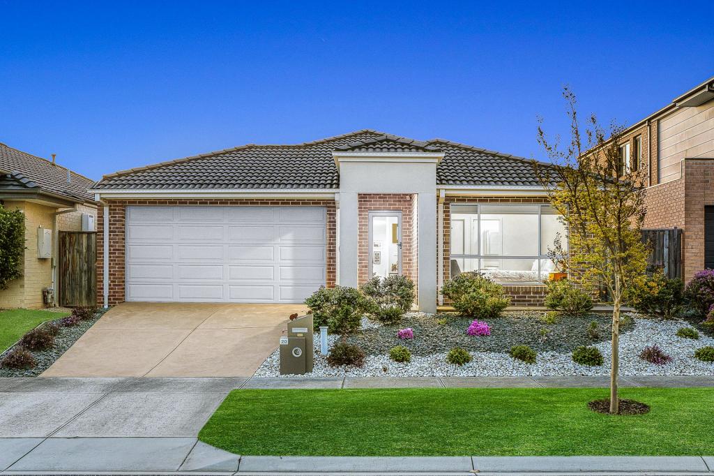 20 Everard Ave, Clyde North, VIC 3978