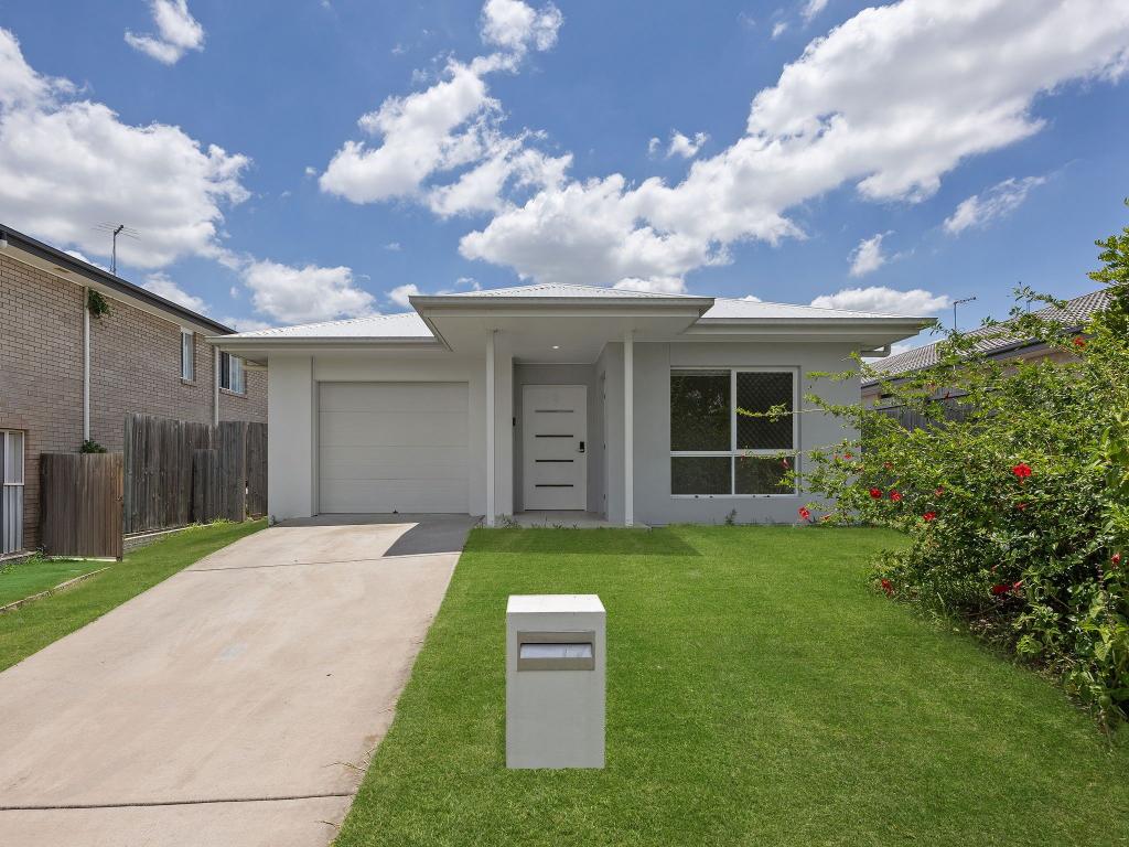 9 Kevin Mulroney Dr, Flinders View, QLD 4305