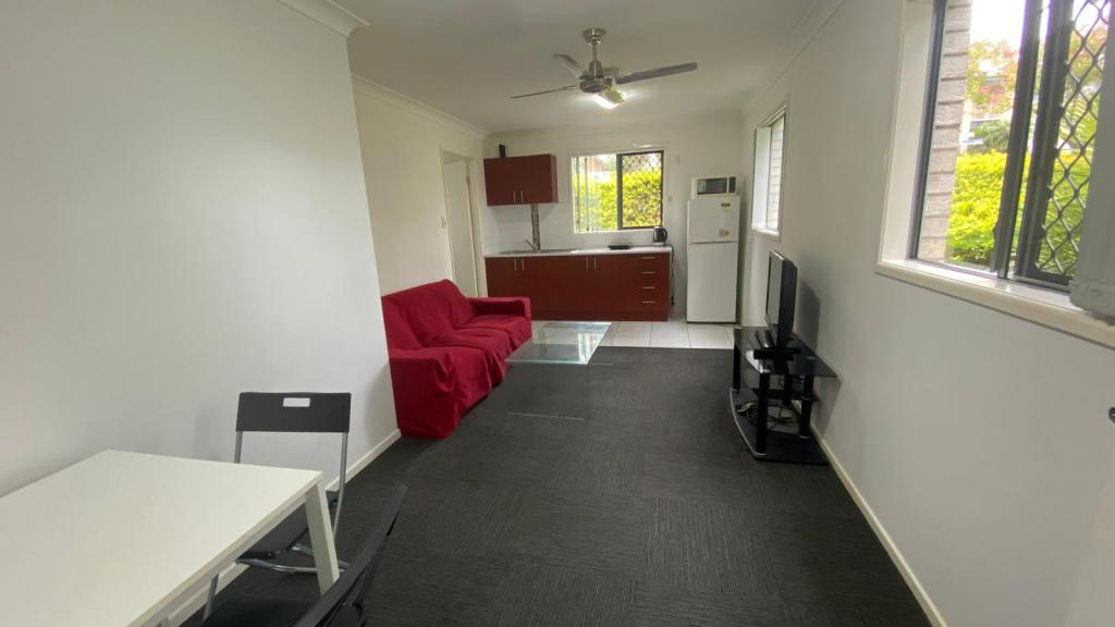284 Troughton Rd, Coopers Plains, QLD 4108