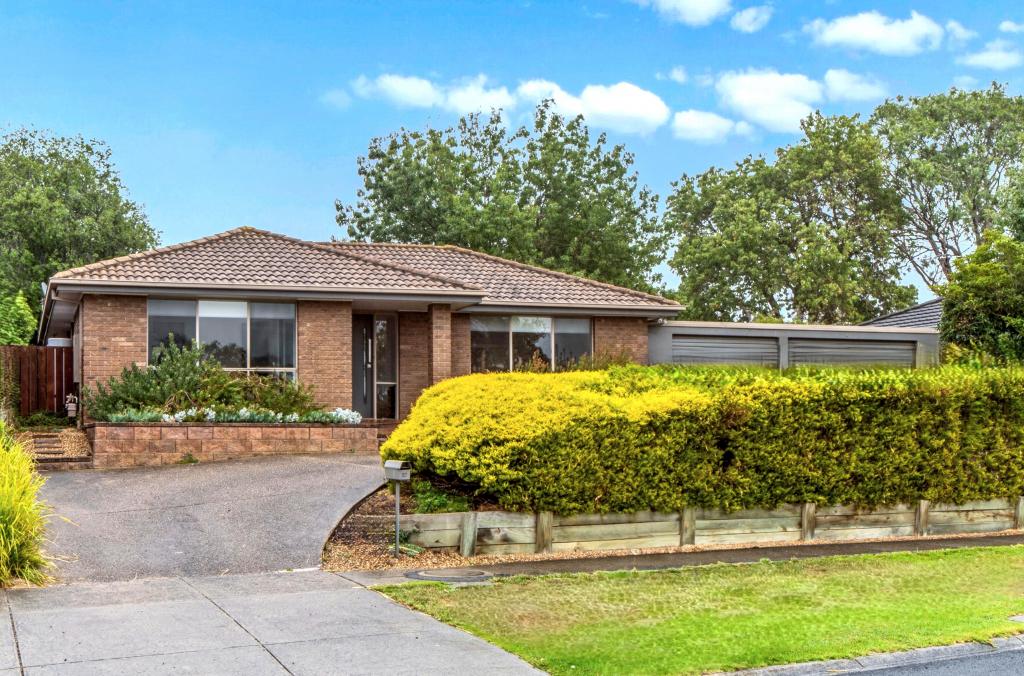27 Bayvista Rise, Somerville, VIC 3912