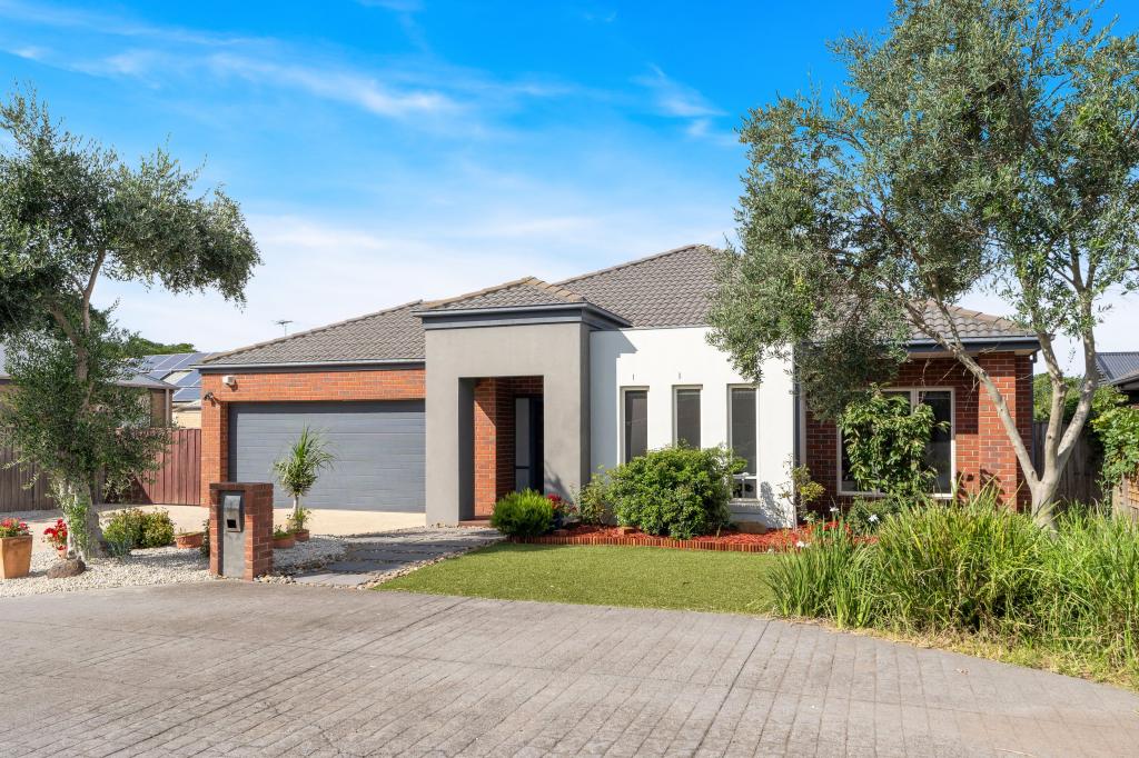 32 Taransay Way, Craigieburn, VIC 3064