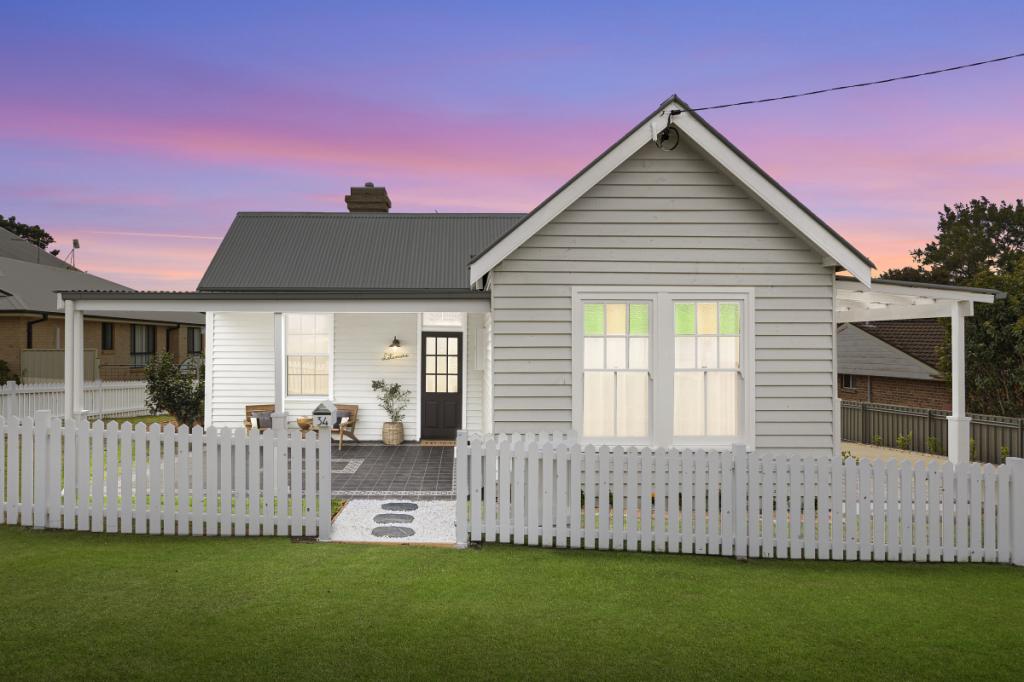 34 Hunter St, Hinton, NSW 2321