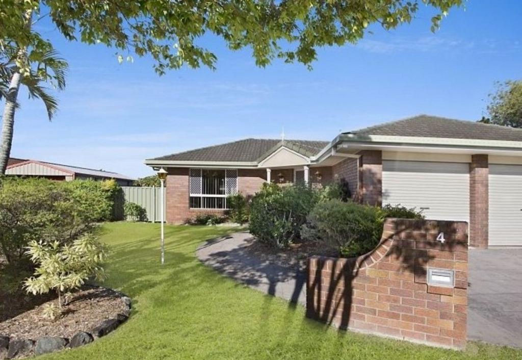 4 Cheshire St, Kippa-Ring, QLD 4021