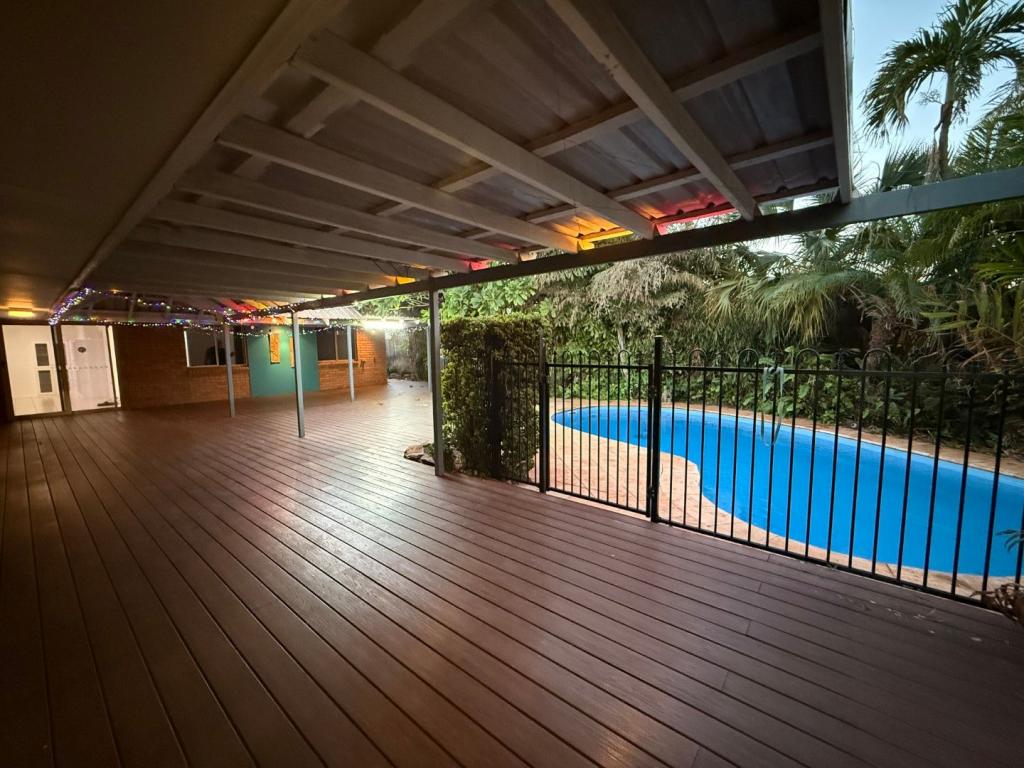 11 Menzies Pl, Nickol, WA 6714
