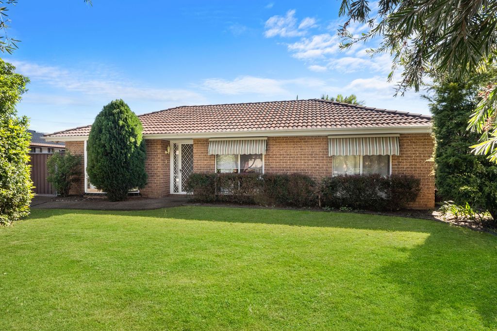 24 Neptune Cres, Bligh Park, NSW 2756