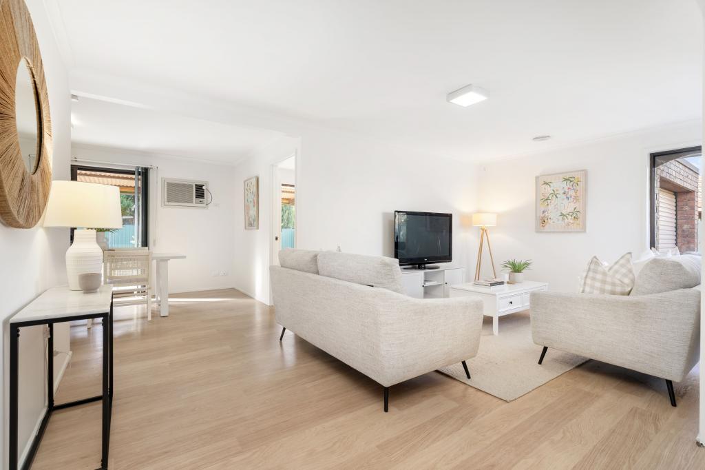 450 Schaefer St, Lavington, NSW 2641