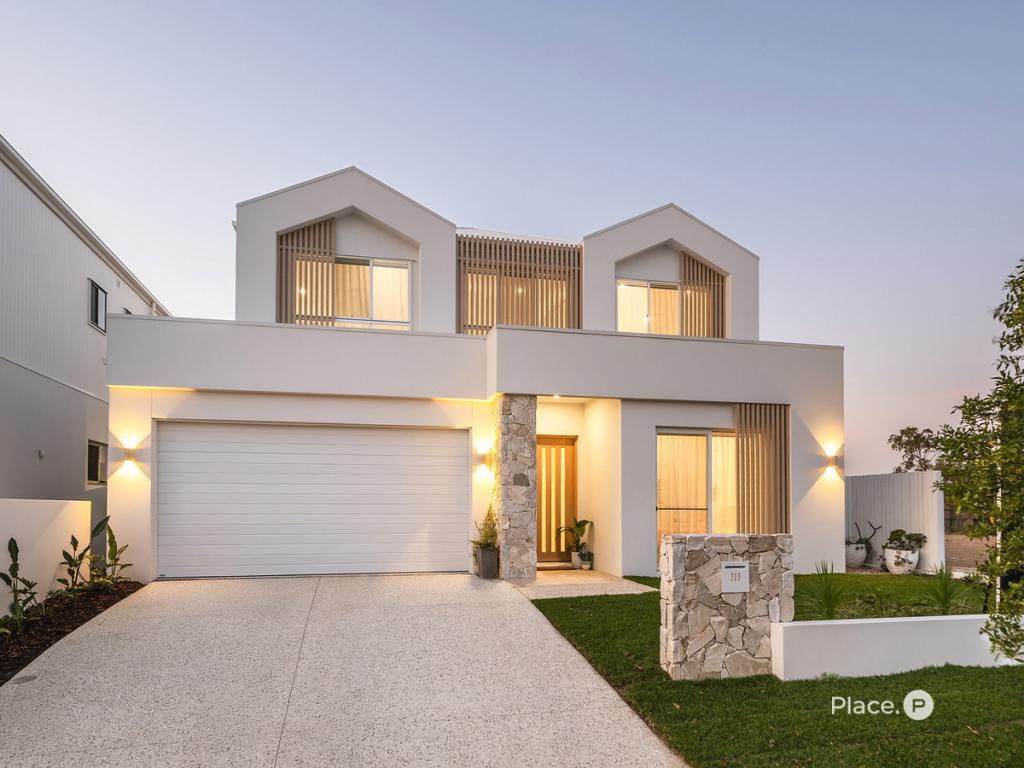 213 Coolum Pde, Newport, QLD 4020