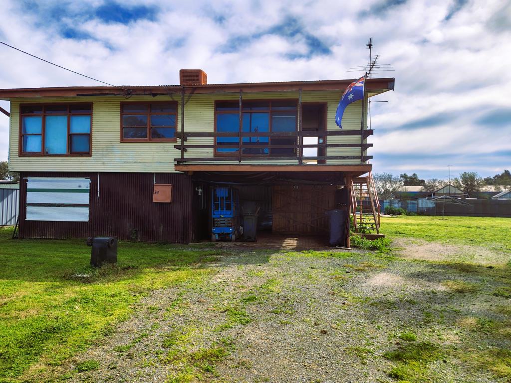 30-34 TALBOT ST, QUANDIALLA, NSW 2721