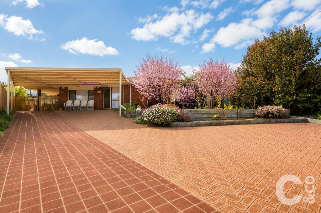 23 Tristram Gdns, Parmelia, WA 6167