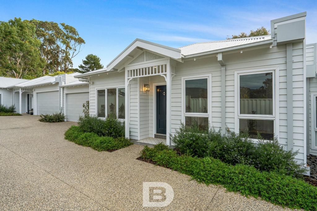 3/8 Ligar St, Woodend, VIC 3442