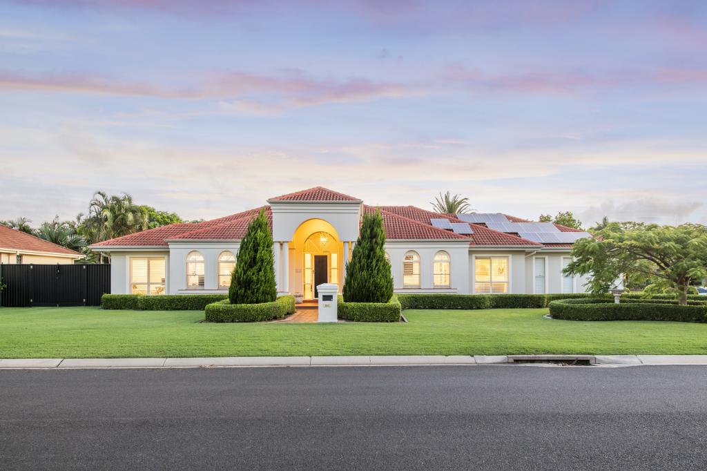 1607 Richmond Ct, Hope Island, QLD 4212