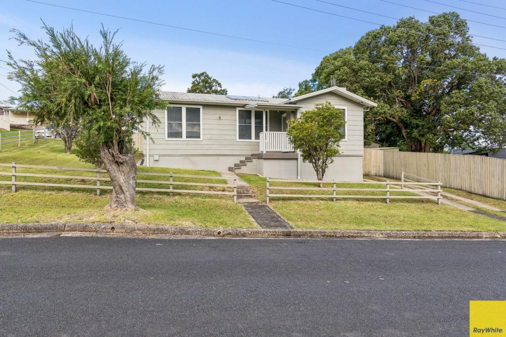 7 Armstrong St, Dapto, NSW 2530