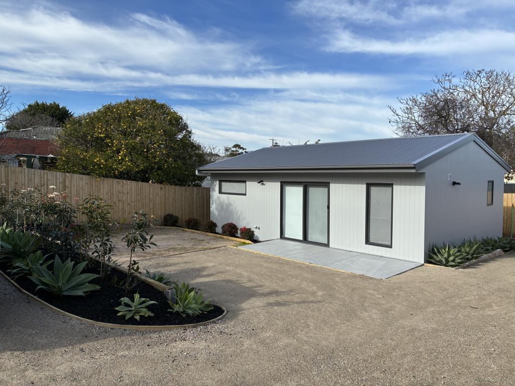 15 Walpole Ave, Rosebud, VIC 3939