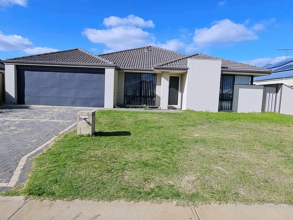 27 Calneggia Dr, Byford, WA 6122