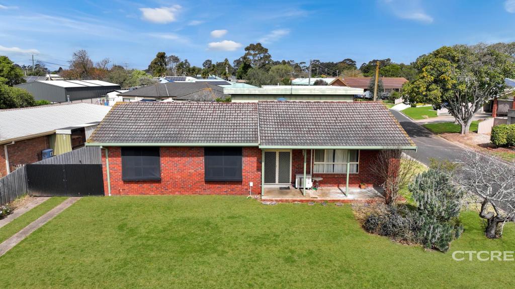 8 Wirra Mirra Dr, Wurruk, VIC 3850