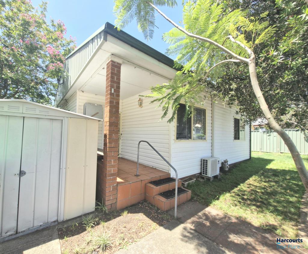 17 KALANG AVE, ST MARYS, NSW 2760