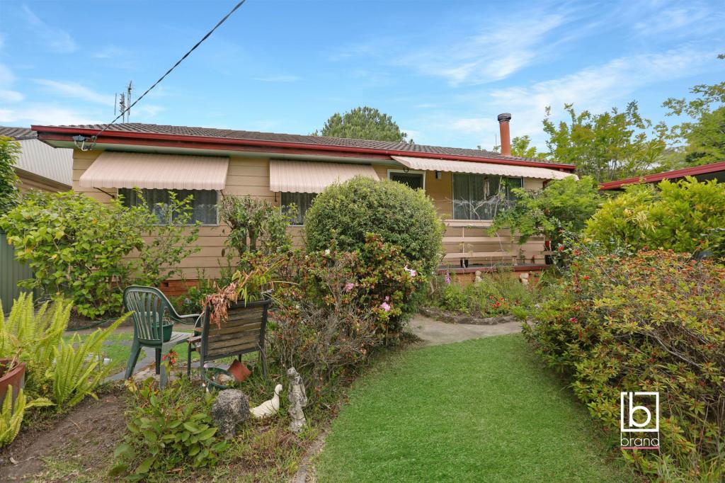 212 Wallarah Rd, Gorokan, NSW 2263