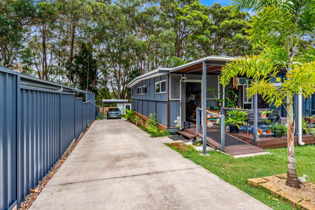 19 Lau St, Russell Island, QLD 4184