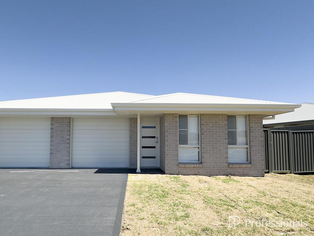 1/36 WATTLE ST, KOOTINGAL, NSW 2352