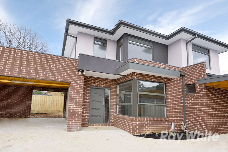 2/8 Colorado Ct, Ferntree Gully, VIC 3156