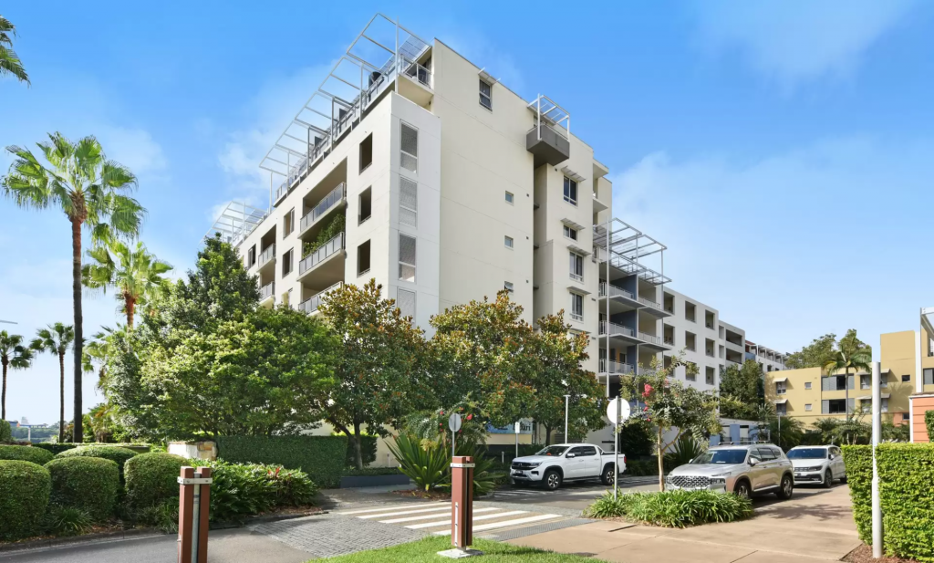 744/2 The Crescent, Wentworth Point, NSW 2127