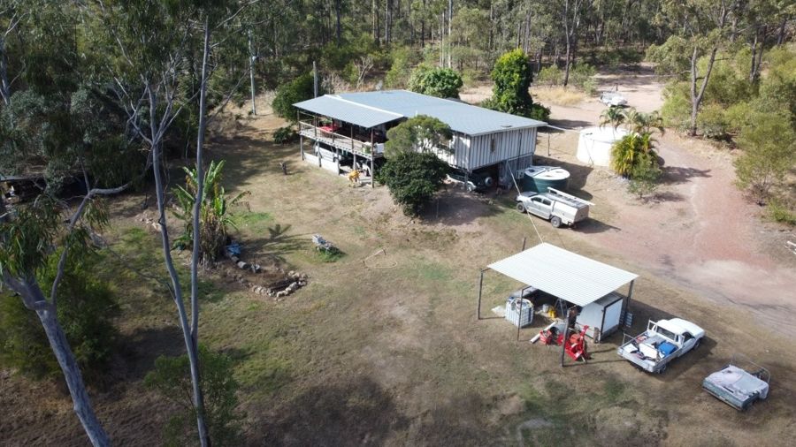 923 Winfield Rd, Winfield, QLD 4670