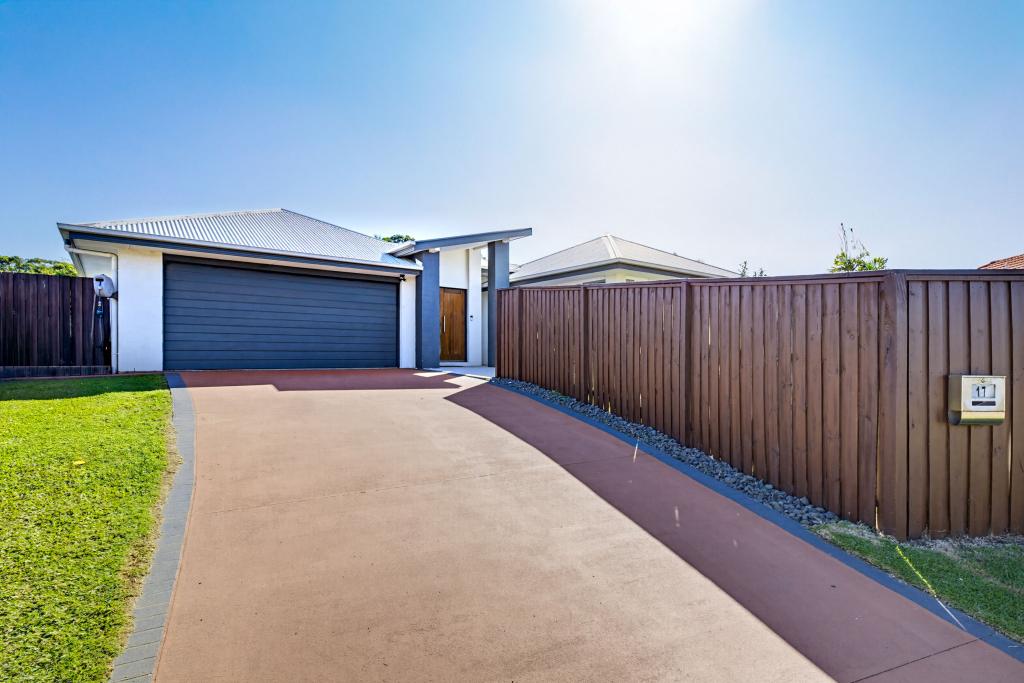 17 MALABAR CT, MOUNTAIN CREEK, QLD 4557