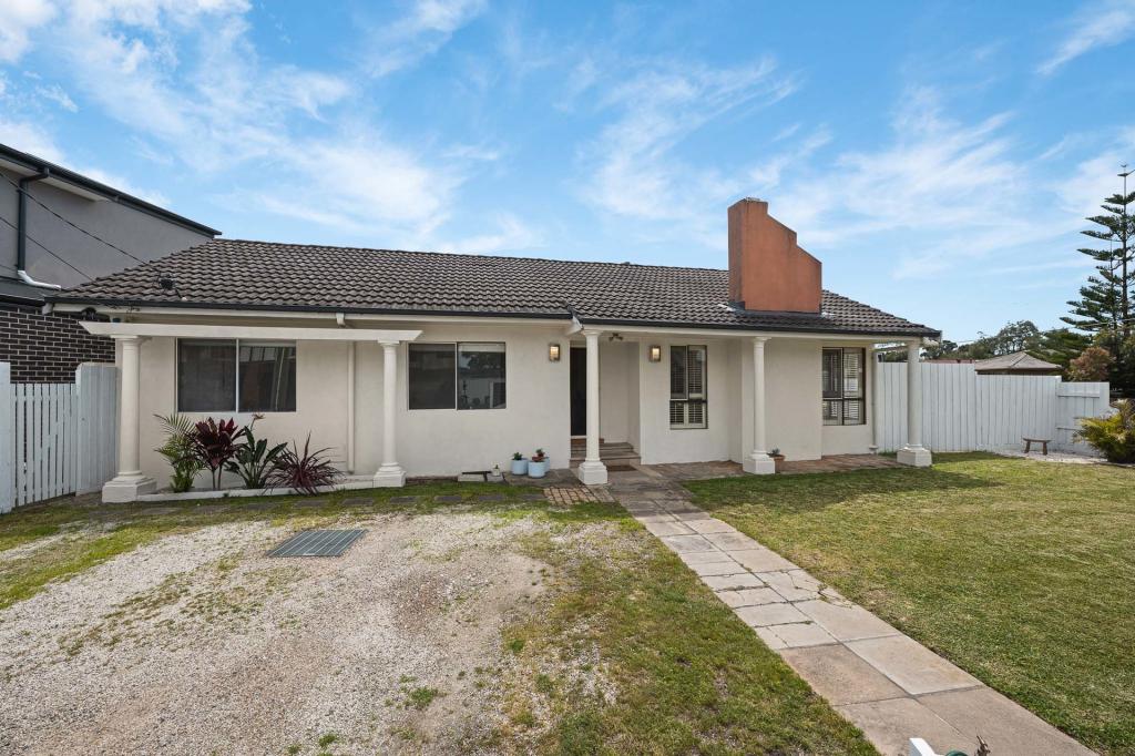 43 Barry St, Seaford, VIC 3198