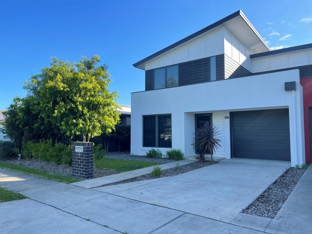 23b Bullrush Cres, Voyager Point, NSW 2172