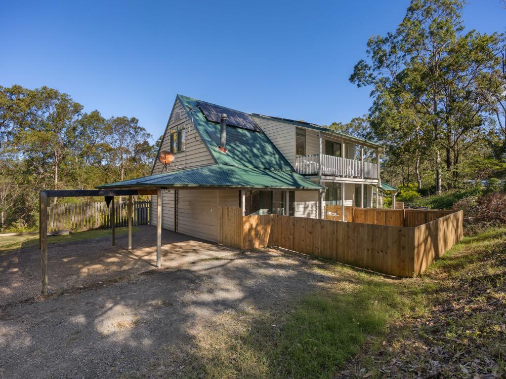 194-200 HONEYEATER DR, GREENBANK, QLD 4124