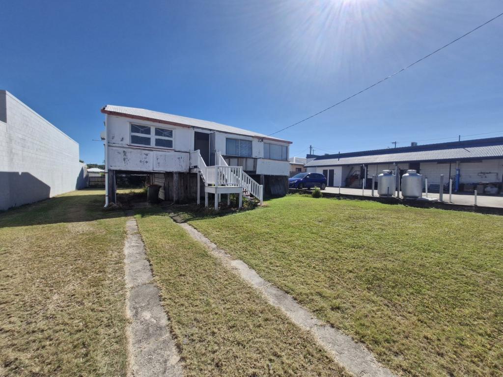 46 Williams St, Bowen, QLD 4805