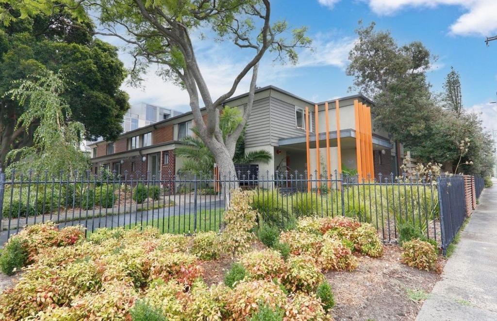 50/15 HAWTHORN RD, CAULFIELD NORTH, VIC 3161