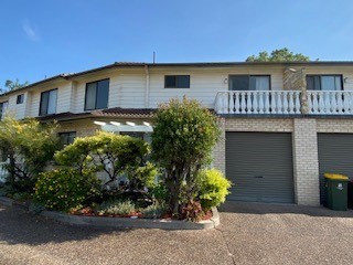 2/57 BRIDGES RD, NEW LAMBTON, NSW 2305