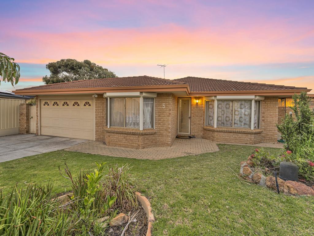 5 NEWELL COVE, JOONDALUP, WA 6027