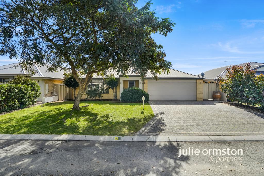 5 Clivia Hts, Sinagra, WA 6065